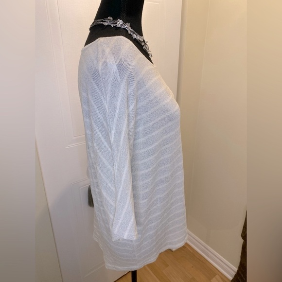 New Look sparkle striped sweater, off white & silver, 3/4 sleeves,long back 🩶🤍 - Picture 7 of 9